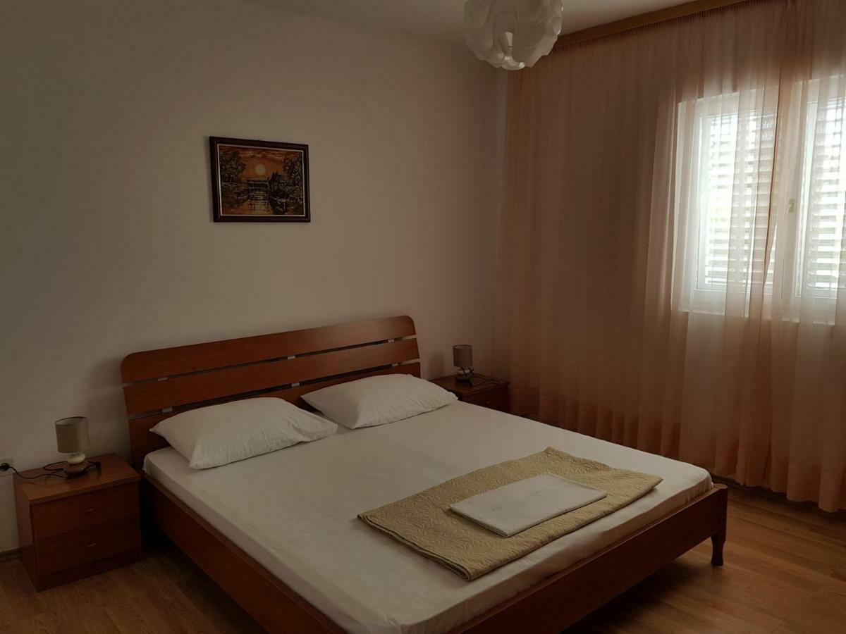 Apartments Andelic Светі Филип-і-Яков Екстер'єр фото